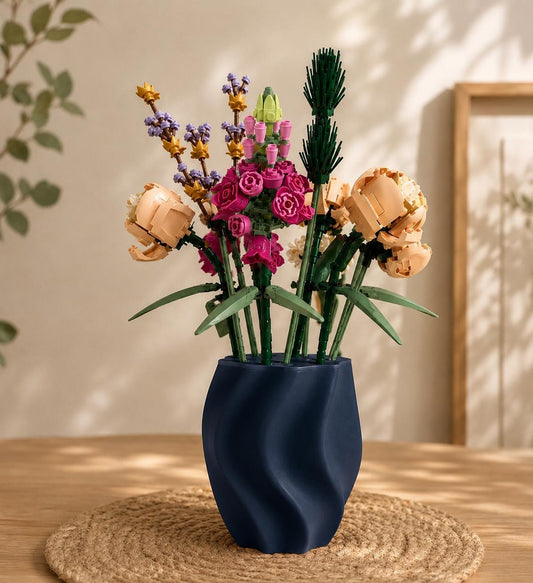3D Printed Wavy Vase, Minimalist Japandi Decor, Building Block Flower Display