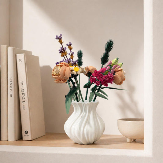 Modern Wavy Flower Vase, 3D Printed Vase for Building Block Flowers & Real Flowers, Sculptural Home Decor, Japandi Vase Gift
