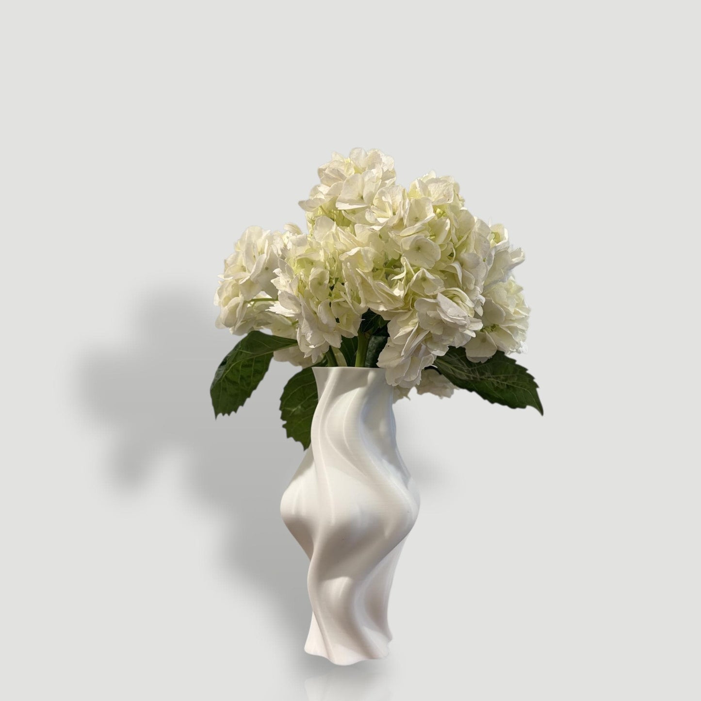 3D Printed Ribbed Vase | Sculptural Japandi Botanical Flower Holder