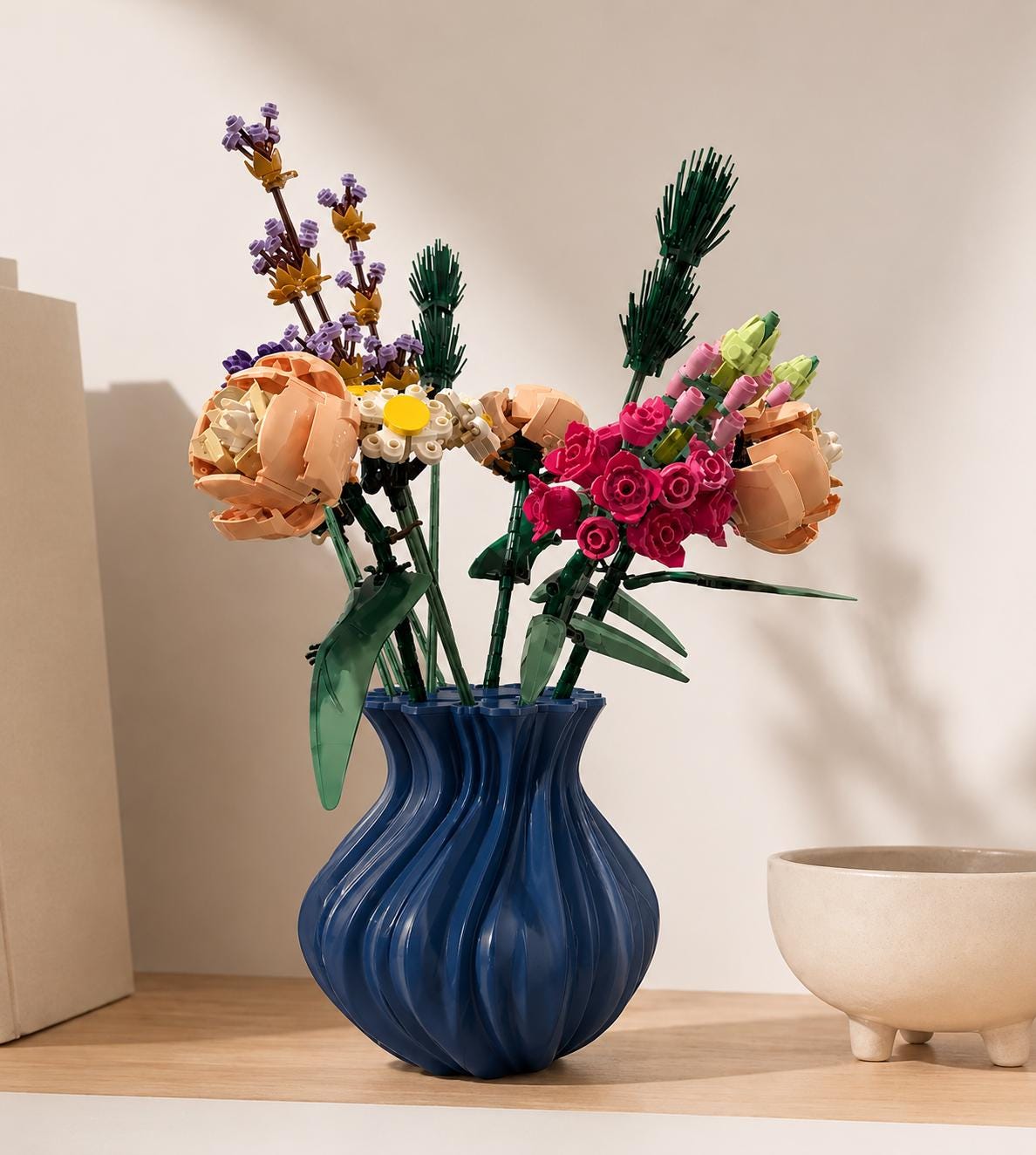 Modern Wavy Flower Vase, 3D Printed Vase for Building Block Flowers & Real Flowers, Sculptural Home Decor, Japandi Vase Gift
