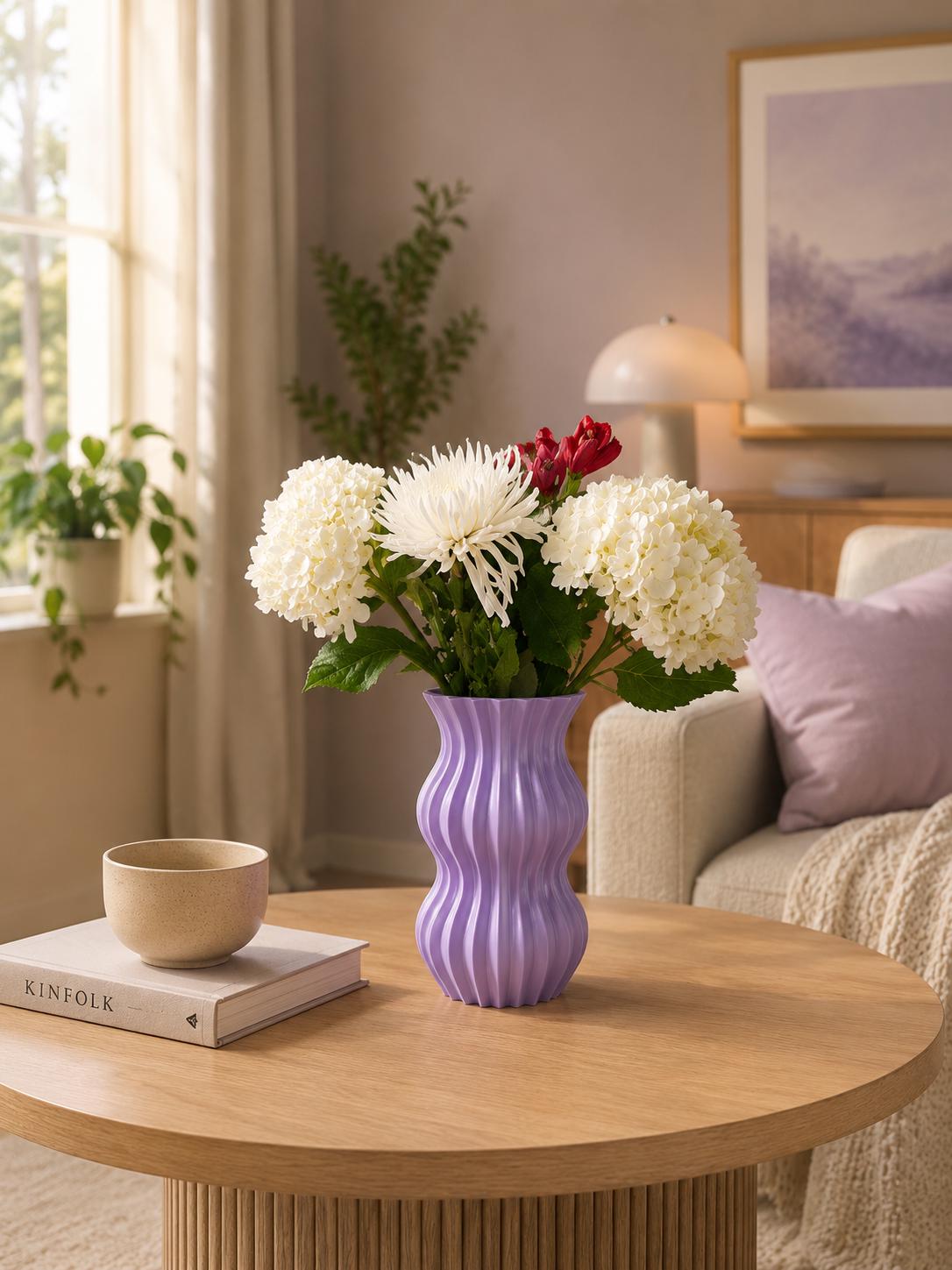 3D Printed Ribbed Vase | Minimalist Sculptural Home Decor for Flowers