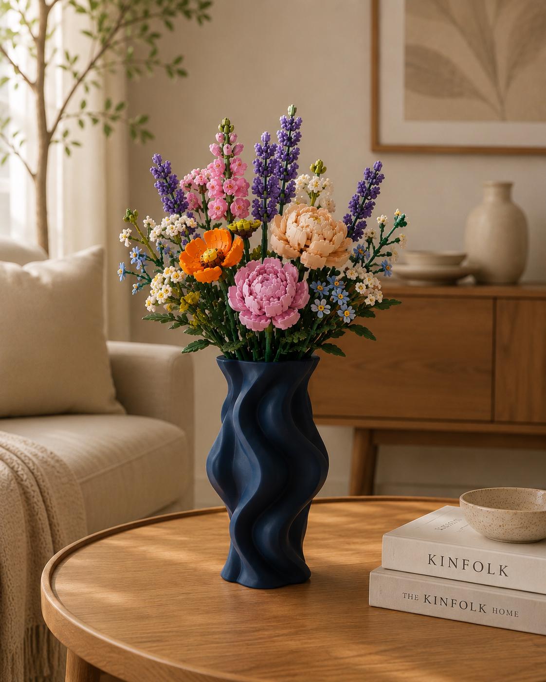 3D Printed Ribbed Vase | Sculptural Japandi Botanical Flower Holder