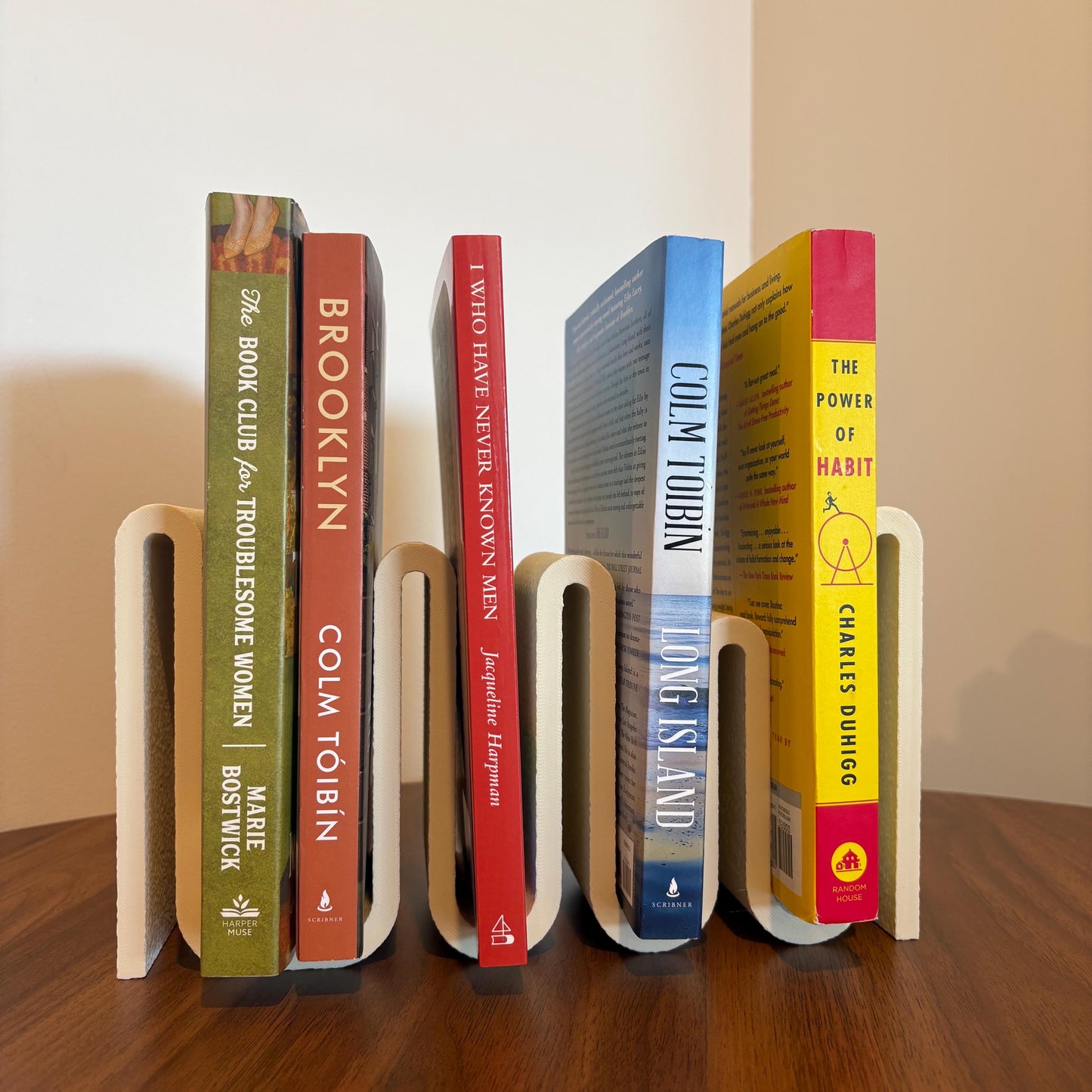 Wavy Bookshelf, Book Holder, 3D Printed Book Organizer, Modern Desk Shelf, Japandi Decor, Minimalist Book Storage, Book Lover Gift