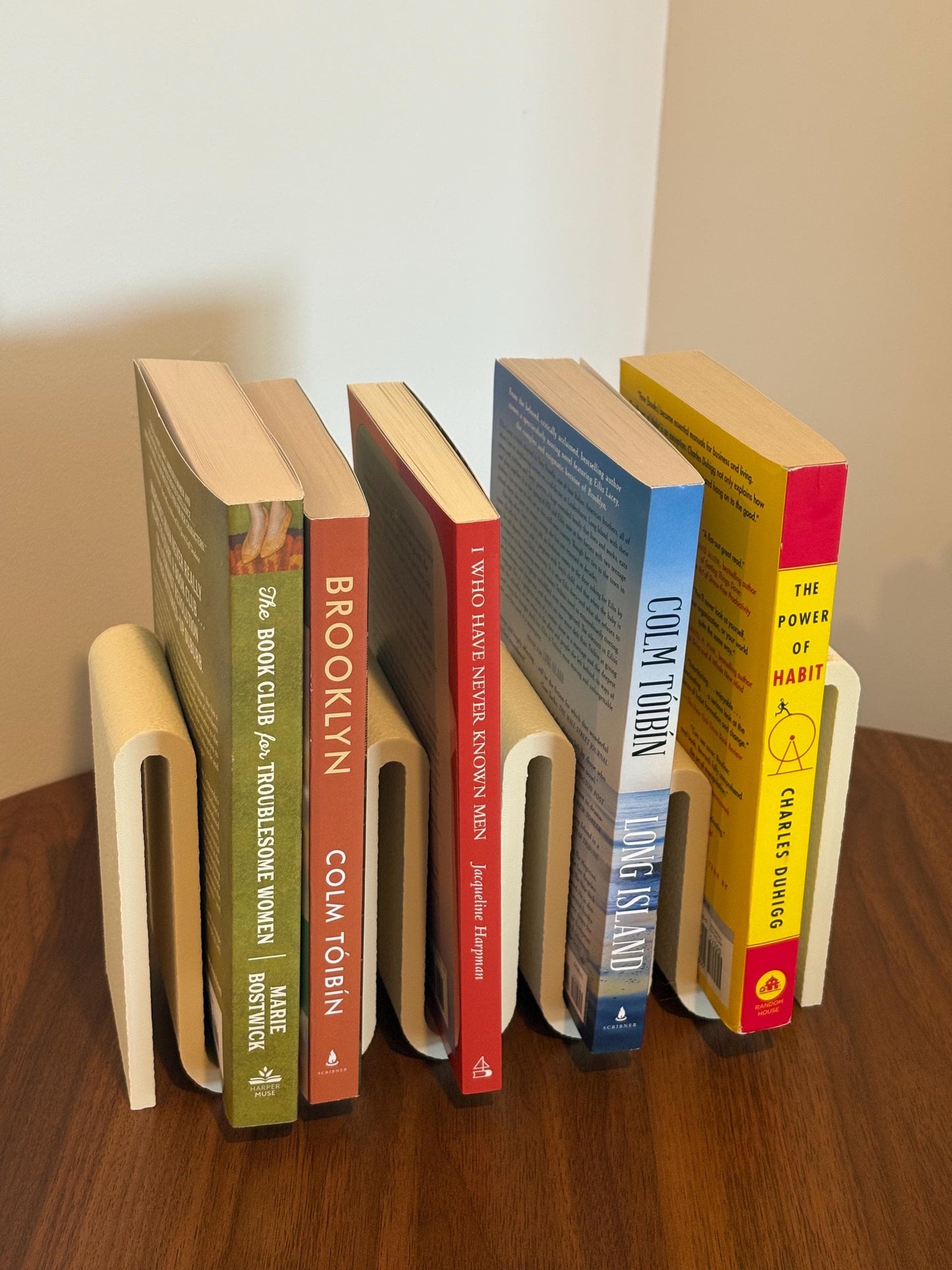 Wavy Bookshelf, Book Holder, 3D Printed Book Organizer, Modern Desk Shelf, Japandi Decor, Minimalist Book Storage, Book Lover Gift