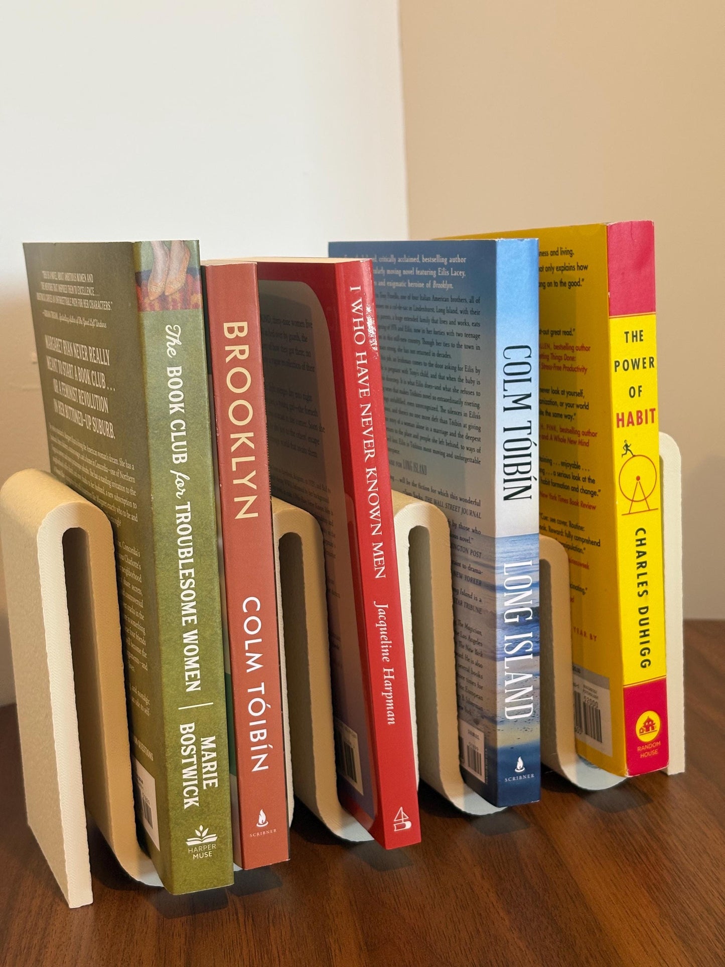 Wavy Bookshelf, Book Holder, 3D Printed Book Organizer, Modern Desk Shelf, Japandi Decor, Minimalist Book Storage, Book Lover Gift