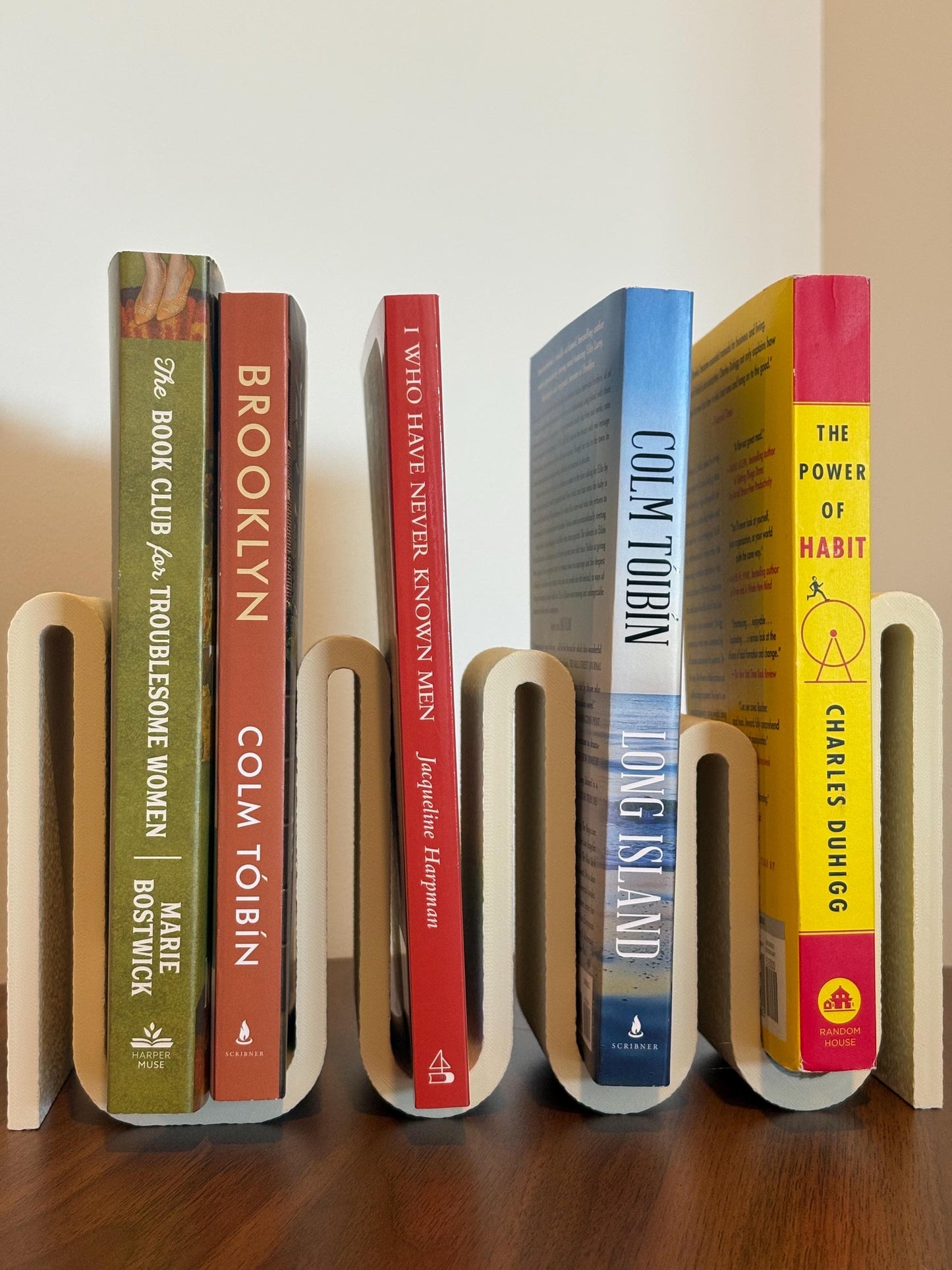 Wavy Bookshelf, Book Holder, 3D Printed Book Organizer, Modern Desk Shelf, Japandi Decor, Minimalist Book Storage, Book Lover Gift